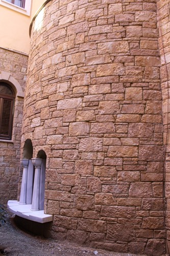 0_47a3d_9ea10608_L.jpg